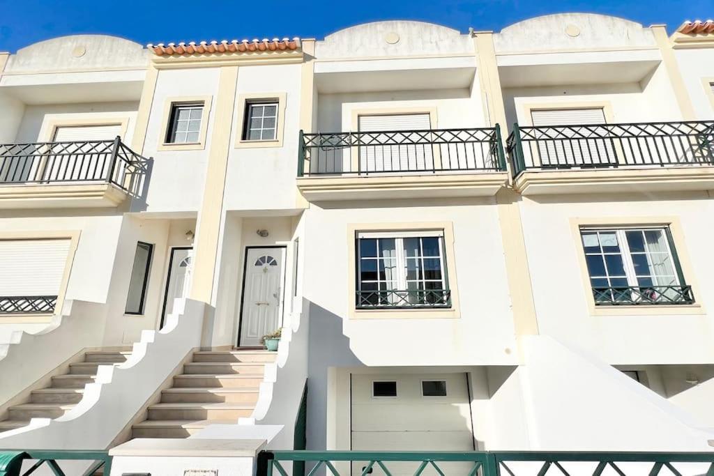 New! - The Surfer Pilot - Baleal 8Pax Villa Ferrel  Exterior foto